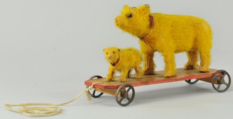 BEAR AND CUB ON PLATFORM PULL TOY 17acc6