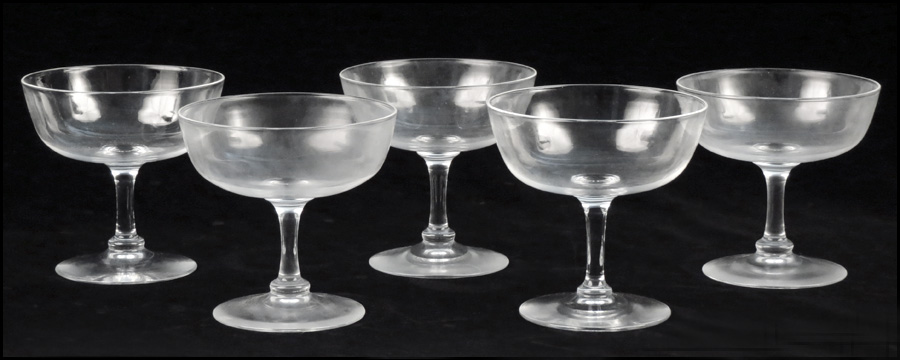 SET OF FIVE STEUBEN CRYSTAL CHAMPAGNE 17ae5b