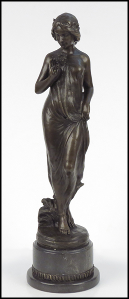 PATINATED BRONZE FIGURE OF A MAIDEN  17ae9a