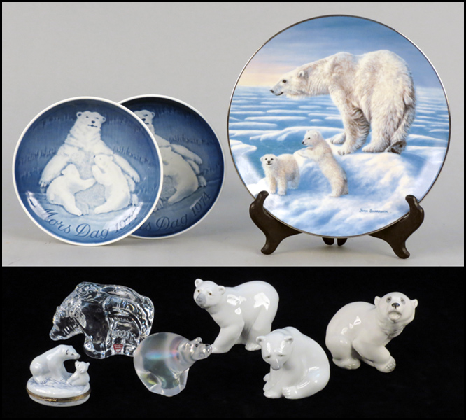 COLLECTION OF POLAR BEARS Comprised 17aeb7