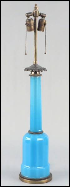 BLUE OPALINE GLASS TABLE LAMP  17aefb