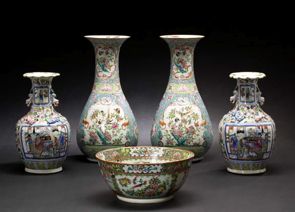 Pair of Chinese Export Porcelain 2981d