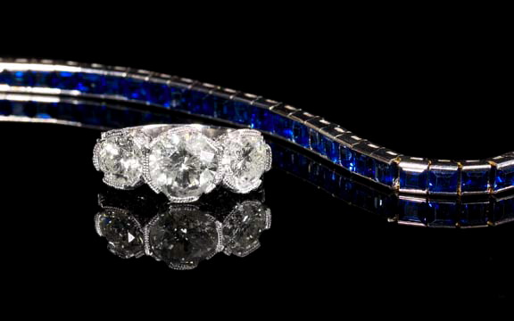 Fine Fourteen-Karat White Gold