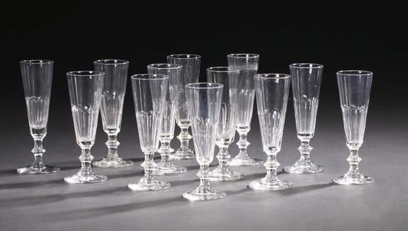 Good Set of Twelve French Blown 29c54