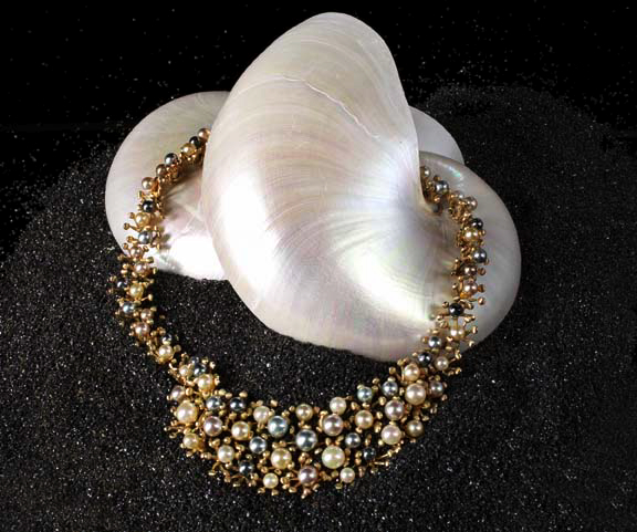 Stunning Faux Pearl Graduated Necklace  2a078