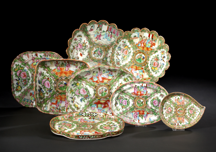 Group of Eight Chinese Export Porcelain