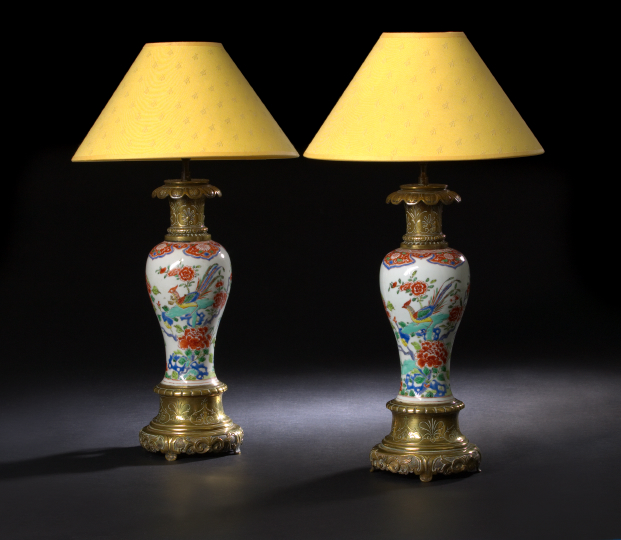 Pair of Chinese Export Porcelain