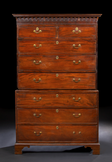 George III Mahogany Chest on Chest  2ae1f