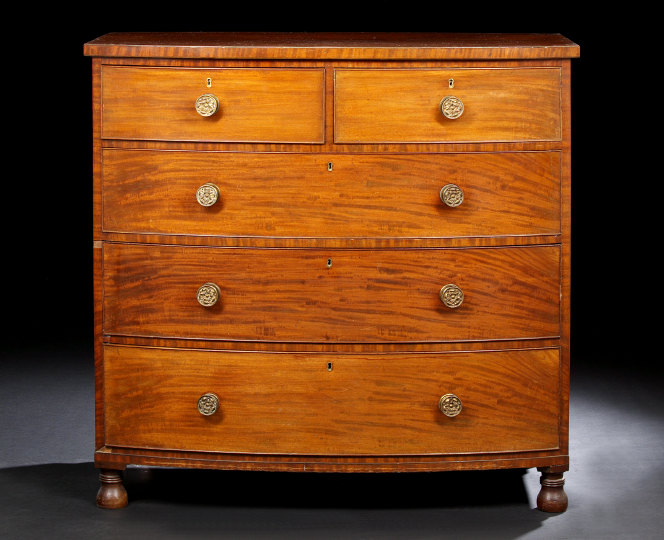 Victorian Mahogany Bowfront Chest  2accb