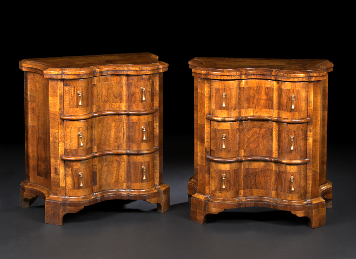 Pair of Italian Walnut Bedside 2b0af