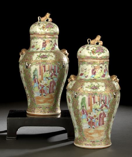 Pair of Chinese Export Porcelain 2c134