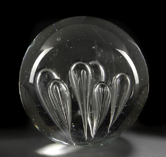 Large English Colorless Glass Spherical 2bfef