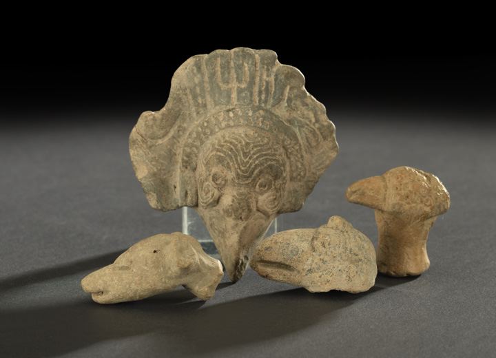 Four Pre Columbian Terra Cotta 2c4f7