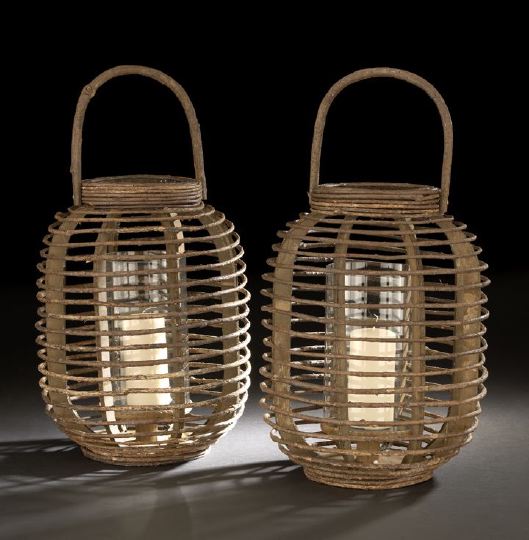 Pair of Chinese Willow Hand Lanterns  2c658