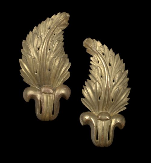 Large Pair of Italian Carved and 2c438