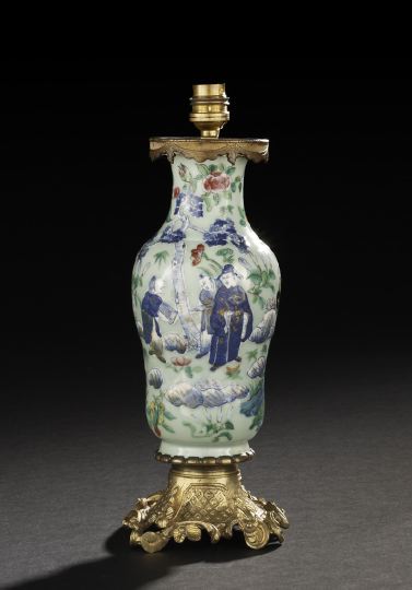 Chinese Export Porcelain Shaped Vase,