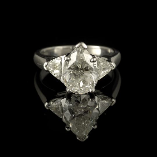 Lady s Platinum and Diamond Engagement Style 2cc08