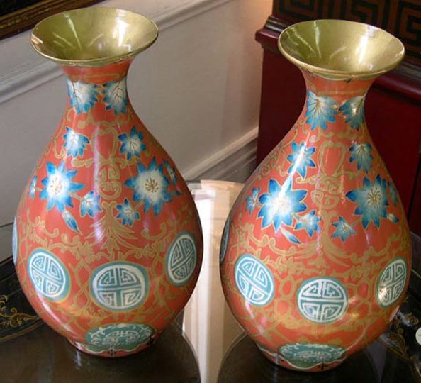 Pair of English Chinoiserie Enameled 2d090