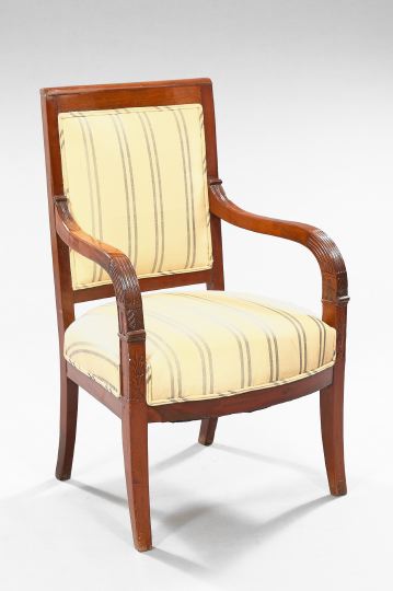 Restauration Mahogany Fauteuil,