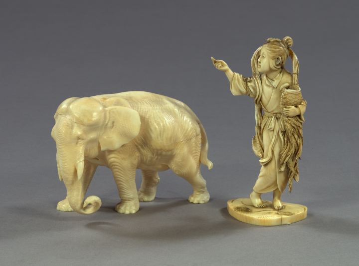 Japanese Meiji Carved Ivory Figure 2d11b