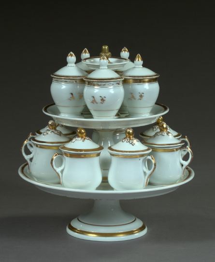 Thirteen Piece Collection of Porcelain  2d617
