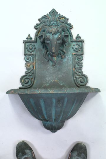 Cast Iron Wall Mounted Fountain  2d751
