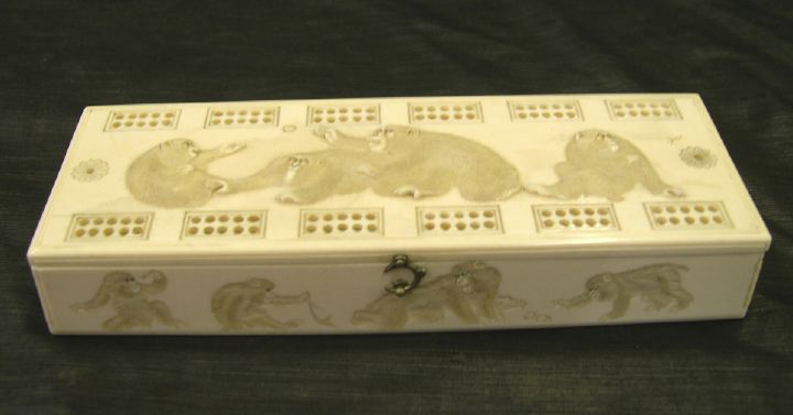 Good Japanese Carved Ivory Cribbage 2d7ca