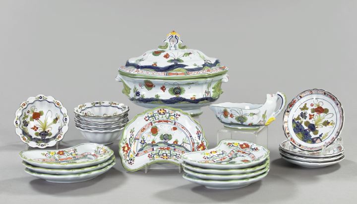 Attractive Nineteen Piece Italian 2dc95