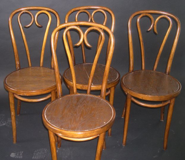 Suite of Four Bentwood Chairs  2dd6e