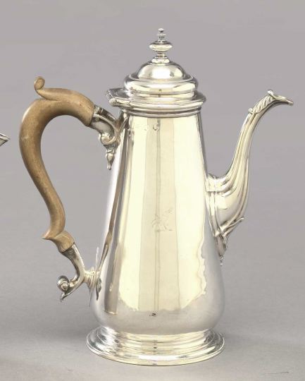 Good Georgian Sterling Silver Coffeepot  2dbe6