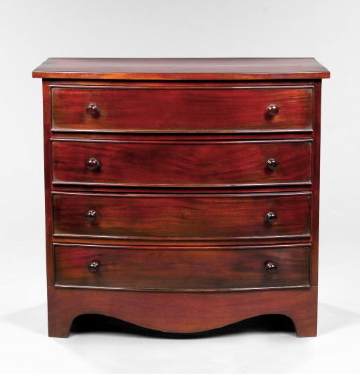 Diminutive Georgian Mahogany Bowfront 2e148