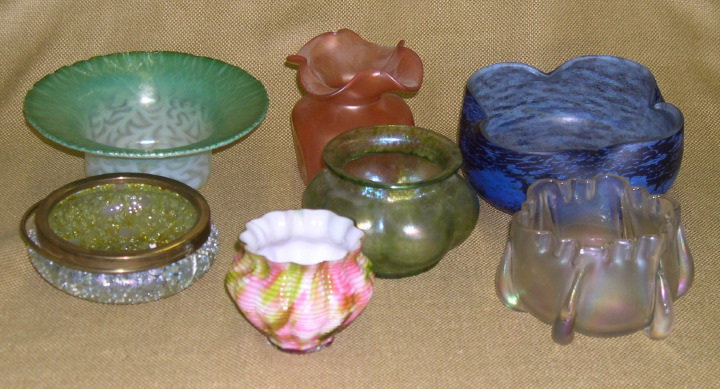 Seven Piece Collection of Art Glass  2e4ee