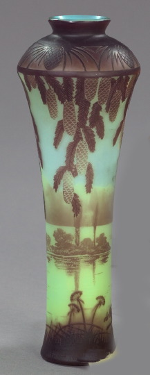 Good de Vez Cameo Cut Glass Vase  2e595