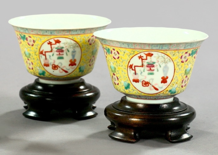 Pair of Kuang Hsu Elaborately Enameled 2e8fd