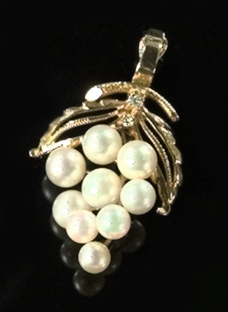 Fourteen-Karat Yellow Gold, Pearl