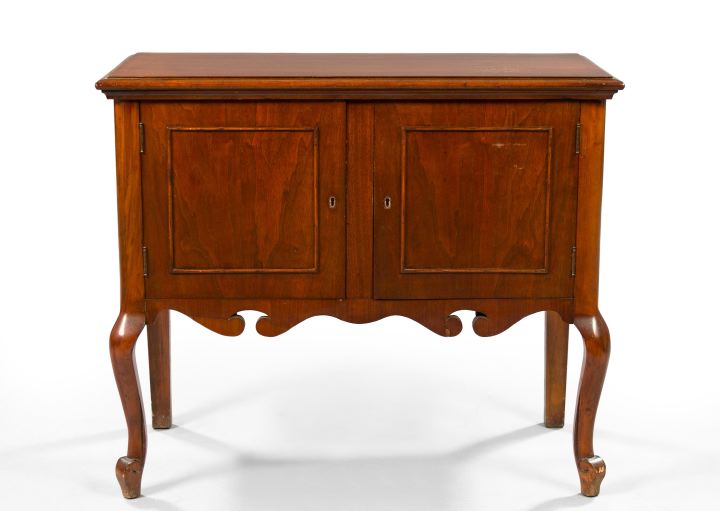 Queen Anne-Style Oak and Mahogany