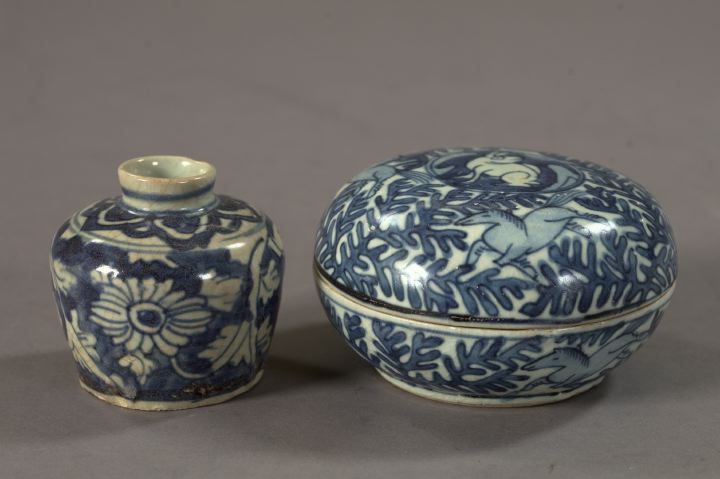 Two Chinese Blue and White Porcelain 2f0b9