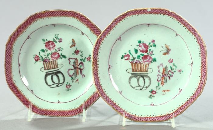 Pair of Chinese Export Famille 2f126