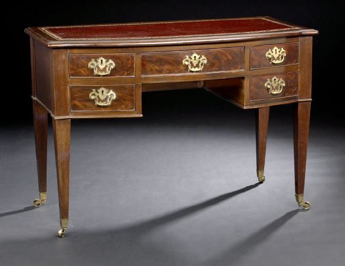 George III Style Mahogany Desk  2f12b