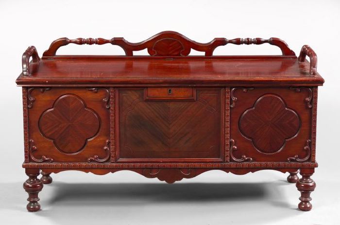 William and Mary Inspired Mahogany 2f137