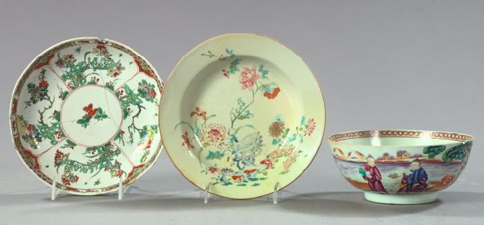 Group of Three Chinese Export Porcelain 2f1c5