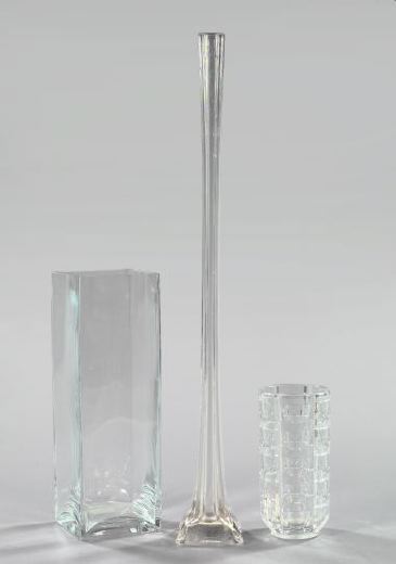 Group of Three Glass Vases consisting 2f1e4