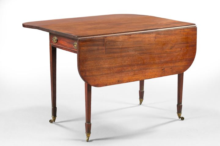 George III Mahogany Drop Leaf Table  2ee8e