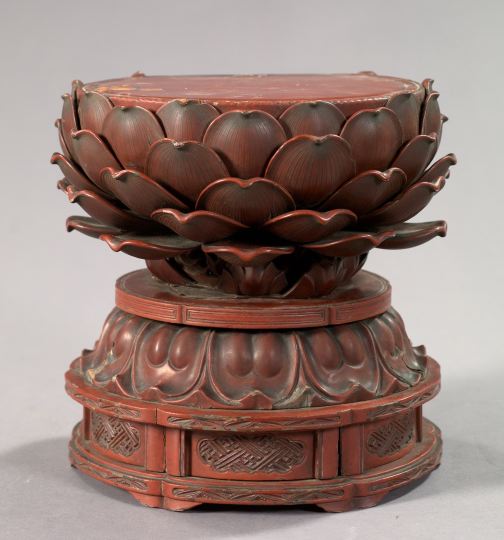 Oriental Red-Lacquered Wooden Lotus-Leaf