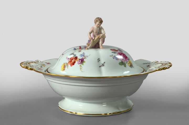 Meissen Porcelain Covered Vegetable 2f575