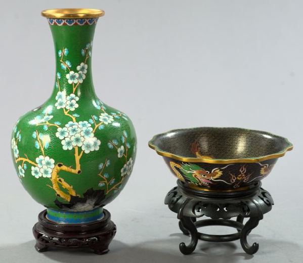 Two Cloisonne Items one a Chinese 2f21f