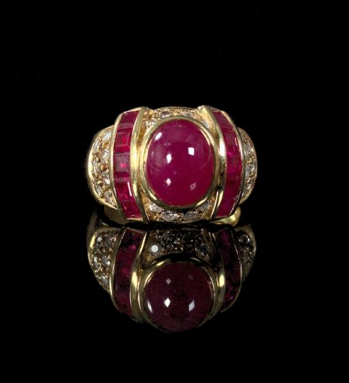 Eighteen Karat Yellow Gold Ruby 2f9a0