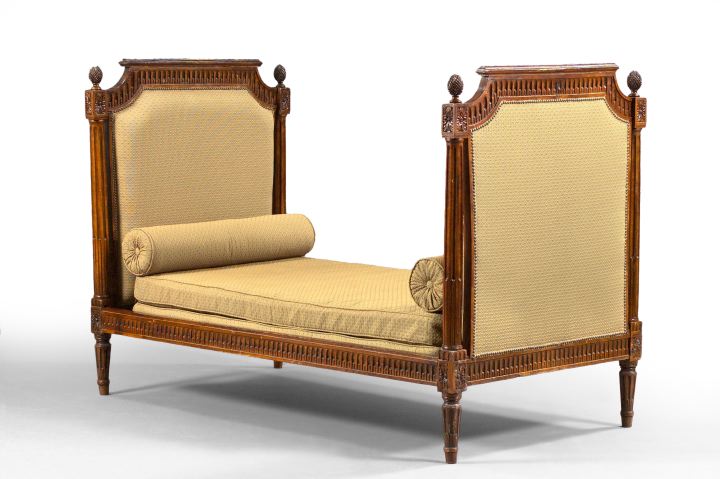 Louis XVI Style Fruitwood Lit du 2fa15