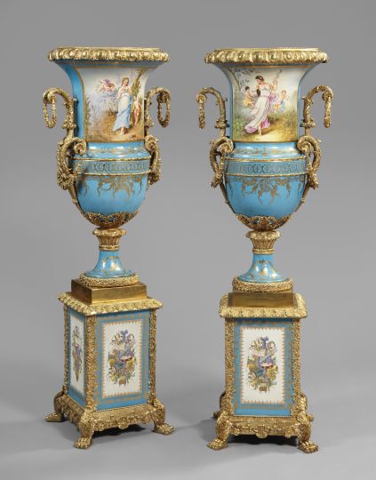 Sumptuous Pair of French Porcelain 2fdae