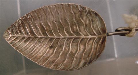 Georgian leaf form tea caddy spoon,